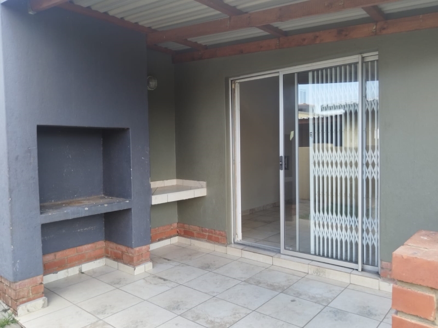 3 Bedroom Property for Sale in Waterval East North West